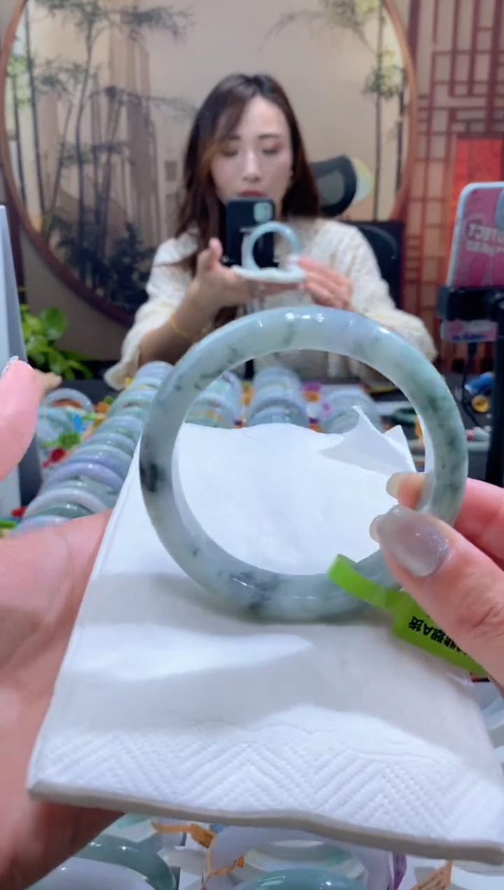 未镶嵌手镯翡翠000072725