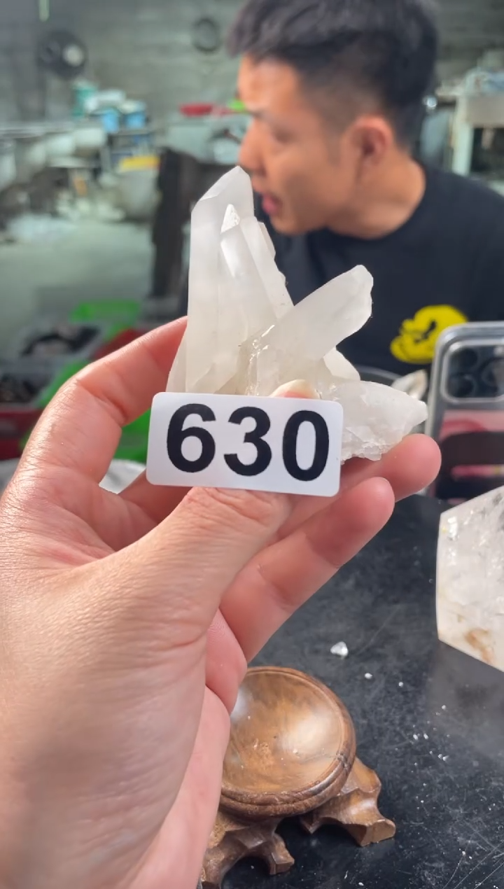 未镶嵌水晶大型摆件（非配饰）白水晶簇630