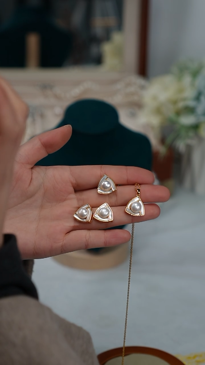 【闪购商品】淡水珍珠项链合金3件套