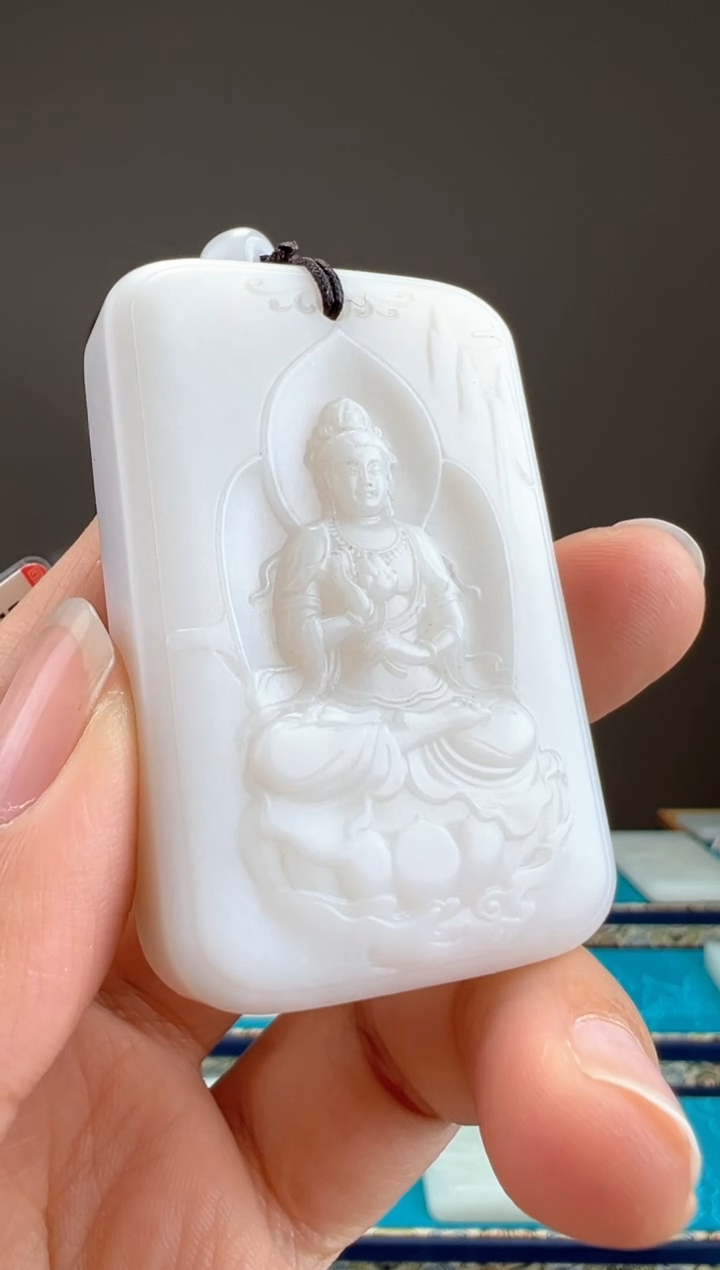 【闪购商品】和田玉颈饰未镶嵌1