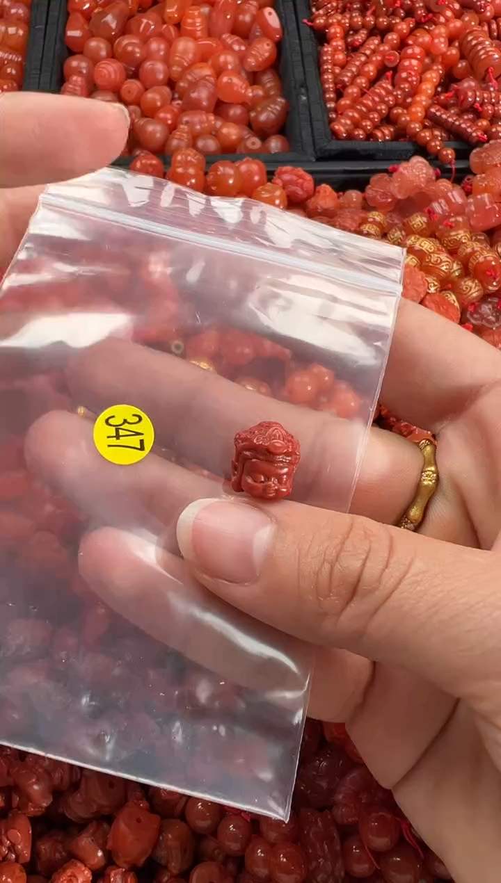 【闪购商品】南红玛瑙颈饰未镶嵌1