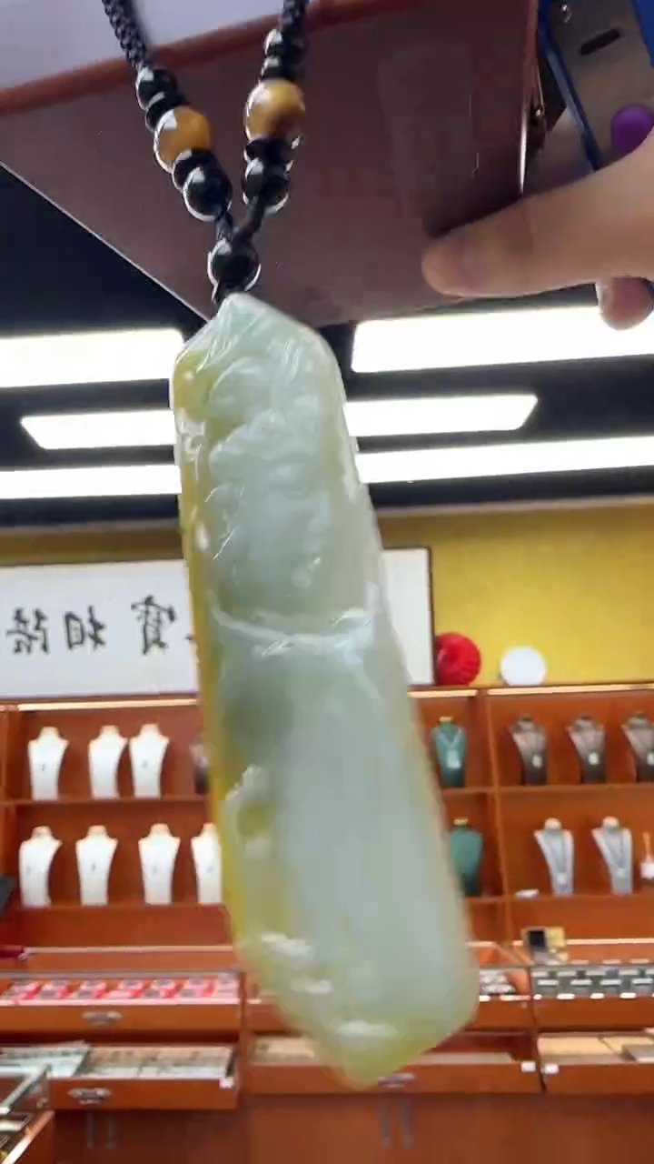 【闪购商品】翡翠挂件未镶嵌国雕谢林工（定制退货扣1000元）