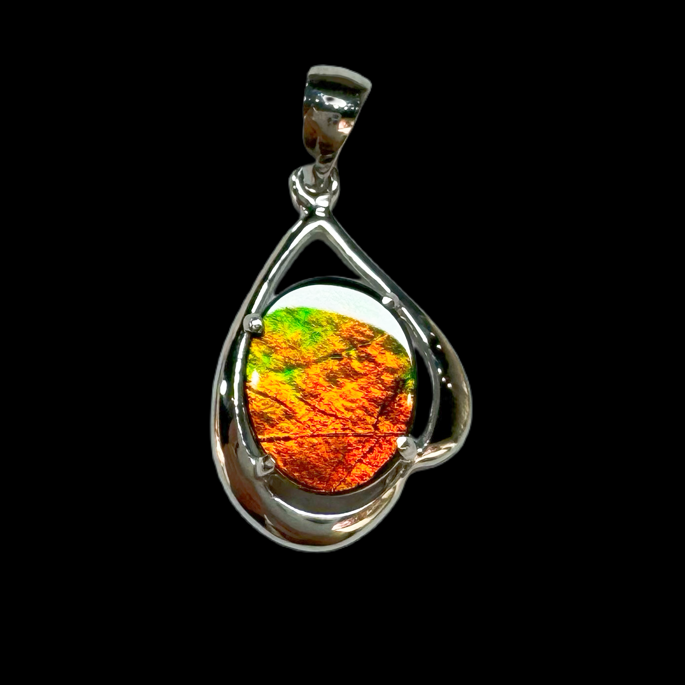 【斑彩石】10.9mm BC 产地：加拿大 贝壳F9