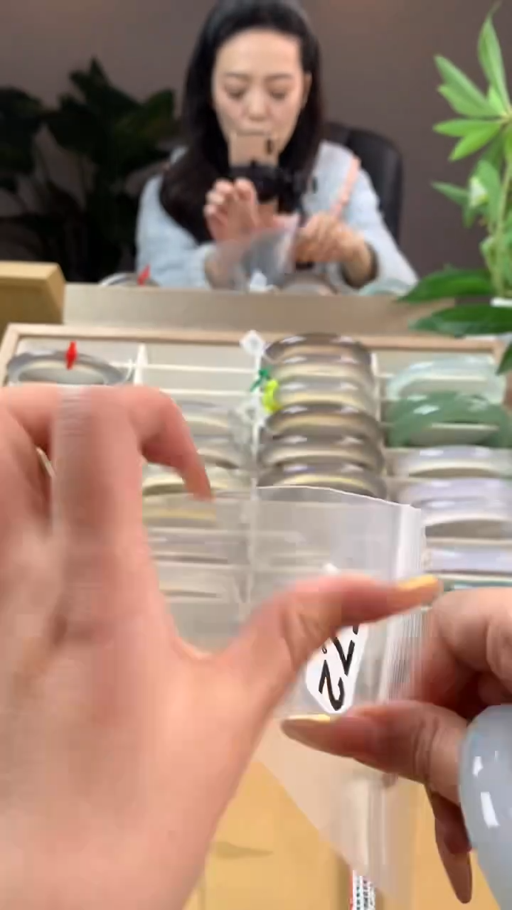 【闪购商品】玛瑙/玉髓手镯未镶嵌572