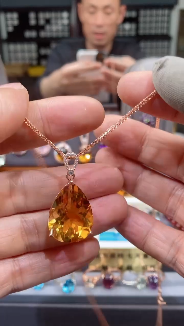 【闪购商品】黄晶吊坠银S925镶嵌黄晶吊坠