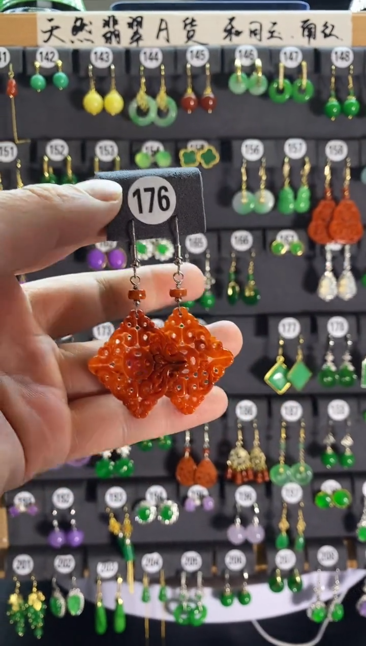 【闪购商品】翡翠耳饰银S925镶嵌176....