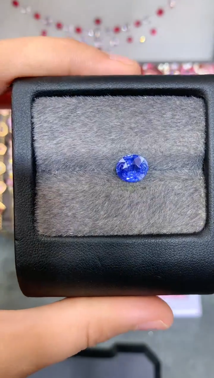 【闪购商品】定制蓝宝石裸石未镶嵌椭圆 蓝宝石 2.59ct