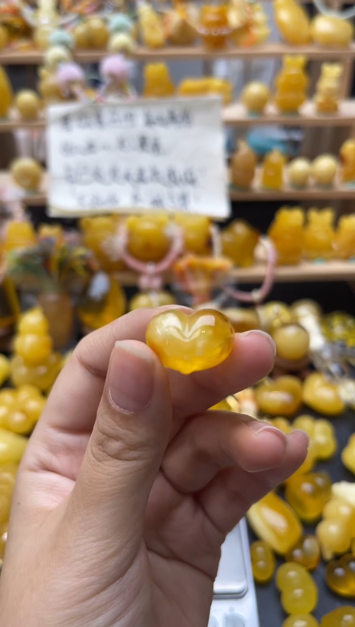 琥珀未镶嵌珠宝奇石053琥珀蜜蜡微瑕