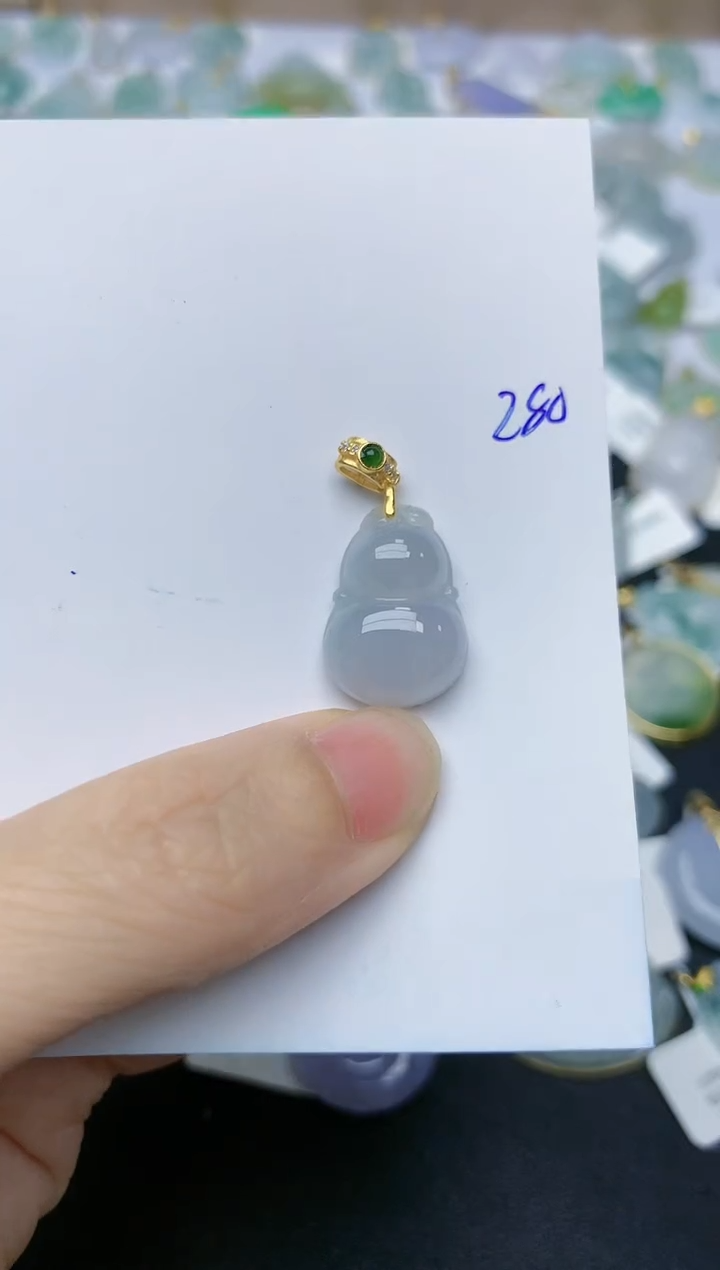 翡翠未镶嵌颈饰天然翡翠A货