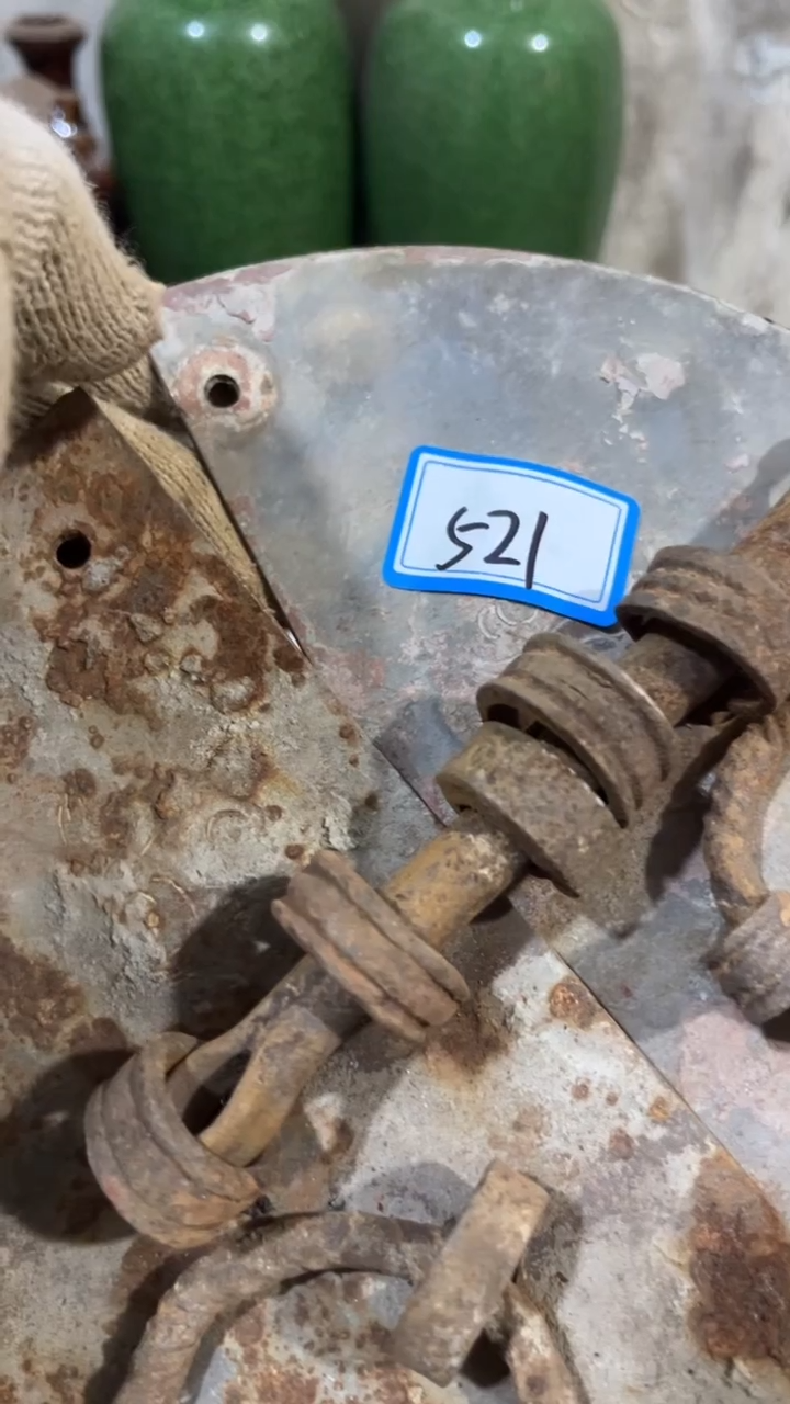 隆江收藏馆新人卖货