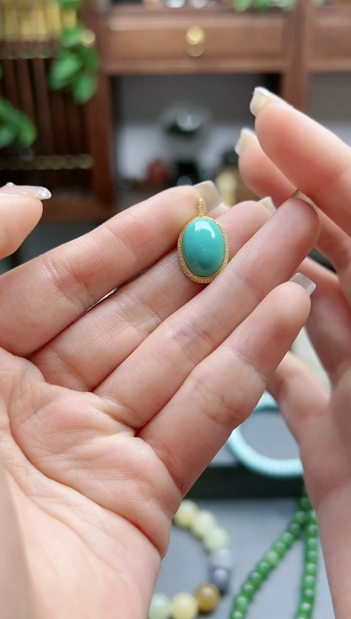 【闪购商品】绿松石吊坠18K金镶嵌18k金松石蛋面吊坠*1 WY赠链