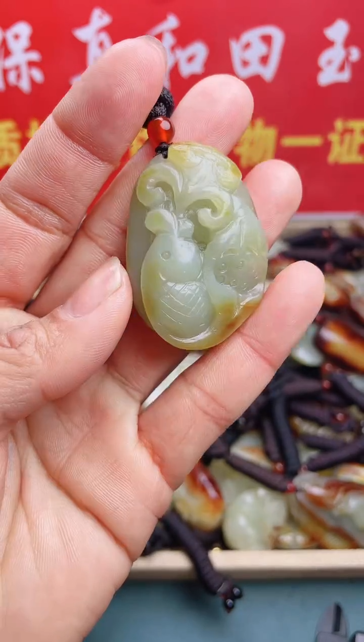【闪购商品】和田玉颈饰未镶嵌 