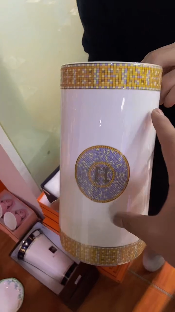 【闪购商品】鸿辉家品牌瓷器，京东包邮！