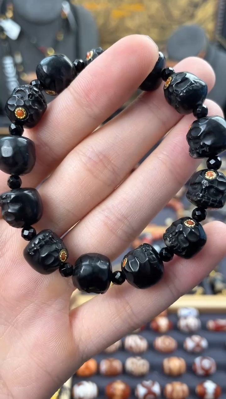 【闪购商品】玛瑙/玉髓颈饰未镶嵌呆呆手串