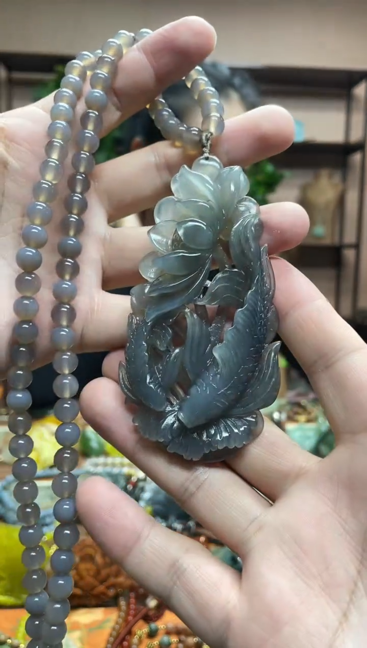 未镶嵌岫玉吊坠明****睡·