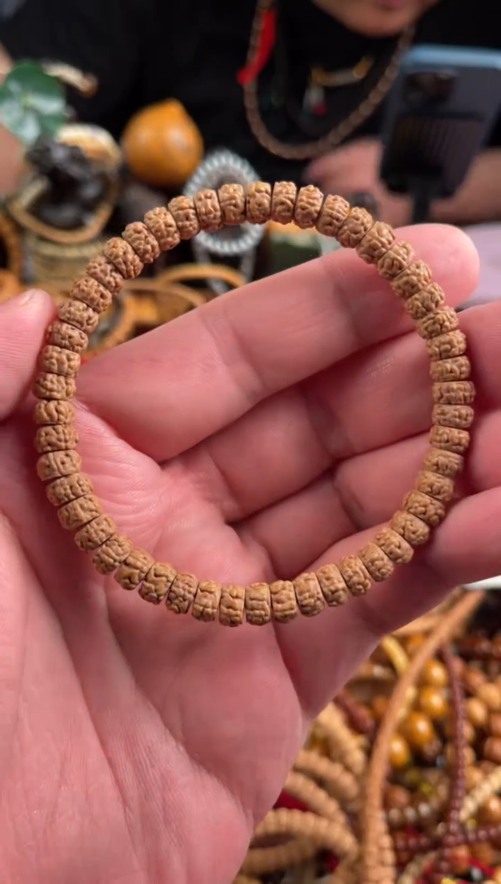 【闪购商品】金刚菩提手串王胖子文玩工作室蛤蟆背单圈8-9
