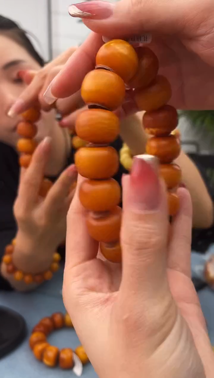【闪购商品】蜜蜡珠宝奇石未镶嵌假一赔十，多样性发一件065