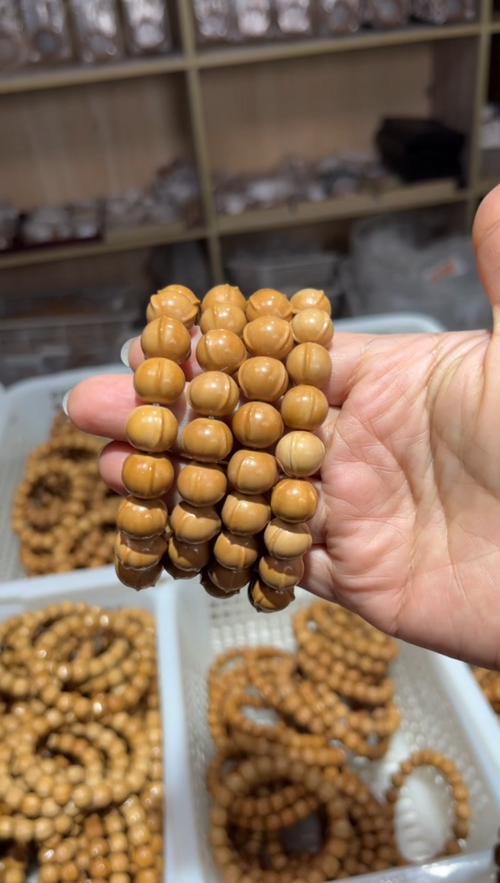 【闪购商品】猴头核桃手串鲨鱼微瑕