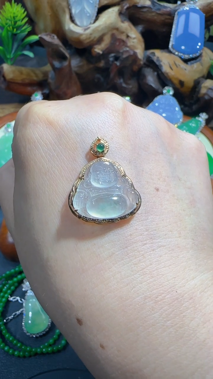 【闪购商品】翡翠吊坠(不含链)18K金镶嵌吊坠