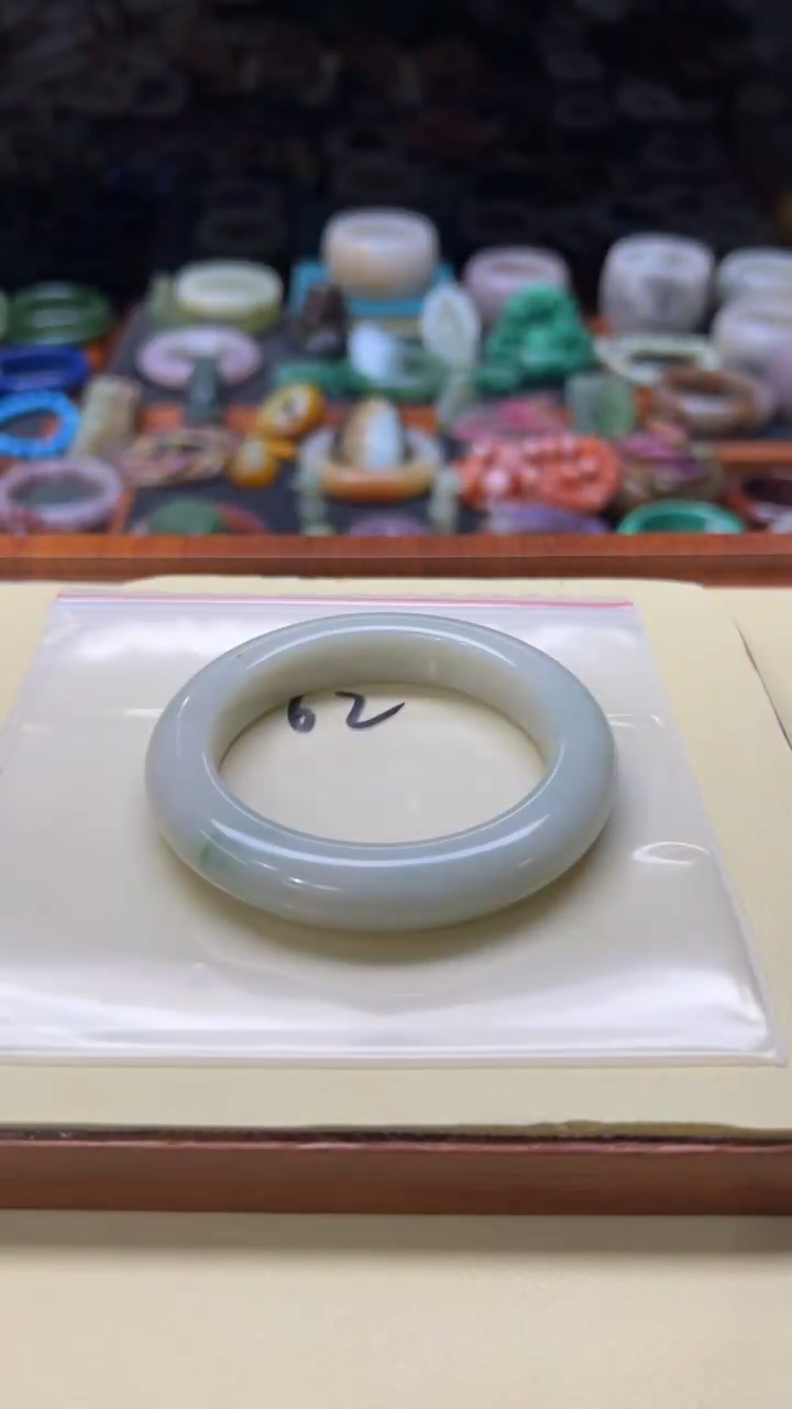 未镶嵌手镯石英质玉Z*J062