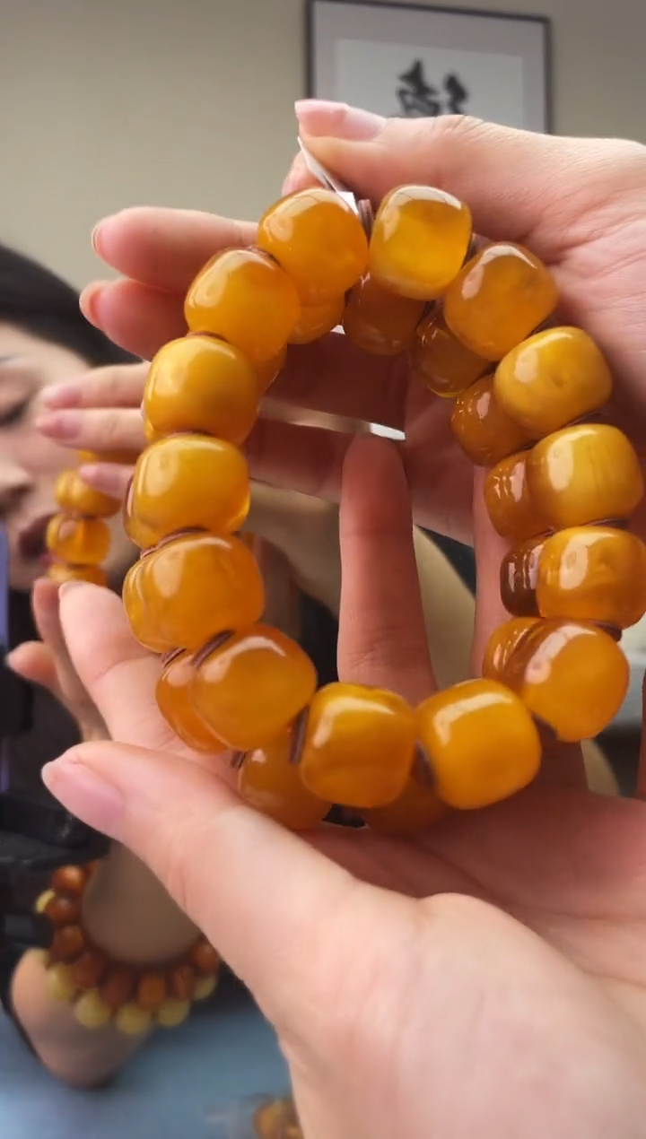 琥珀未镶嵌珠宝奇石T042 17假一罚十，多样性发一件