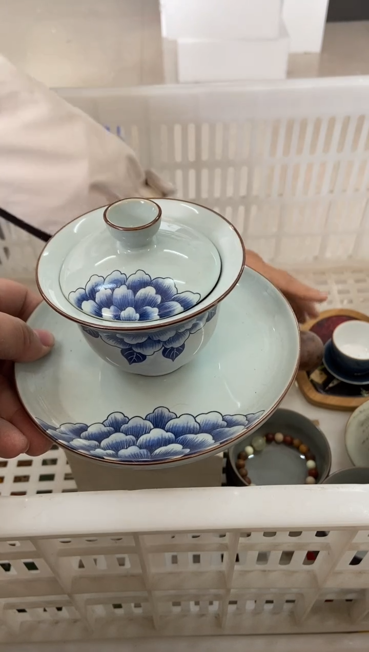 杯子瓷无运费险有瑕疵的摄影的产品有使用过的痕迹有点脏介意勿拍