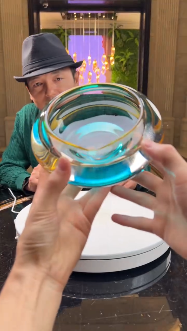 【闪购商品】摆件AJ01028茶金配天青烟灰缸