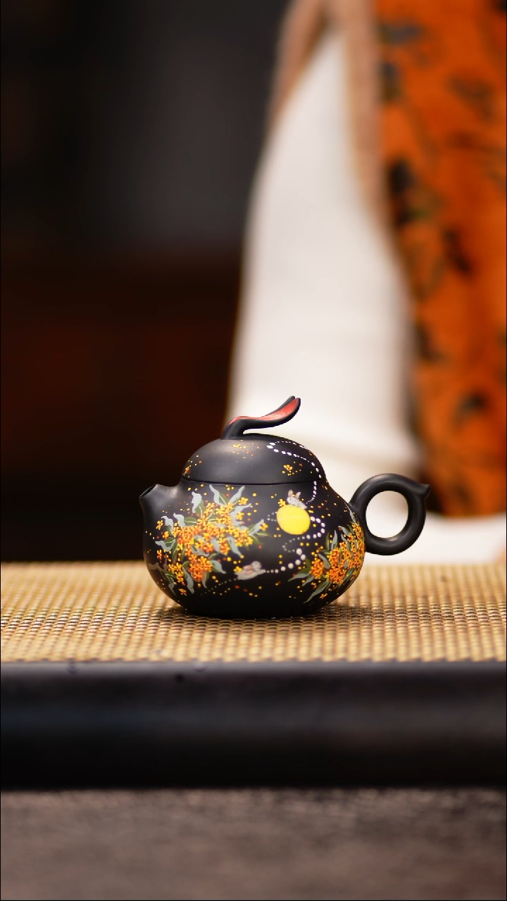 20小鱼云雾天青兔子壶