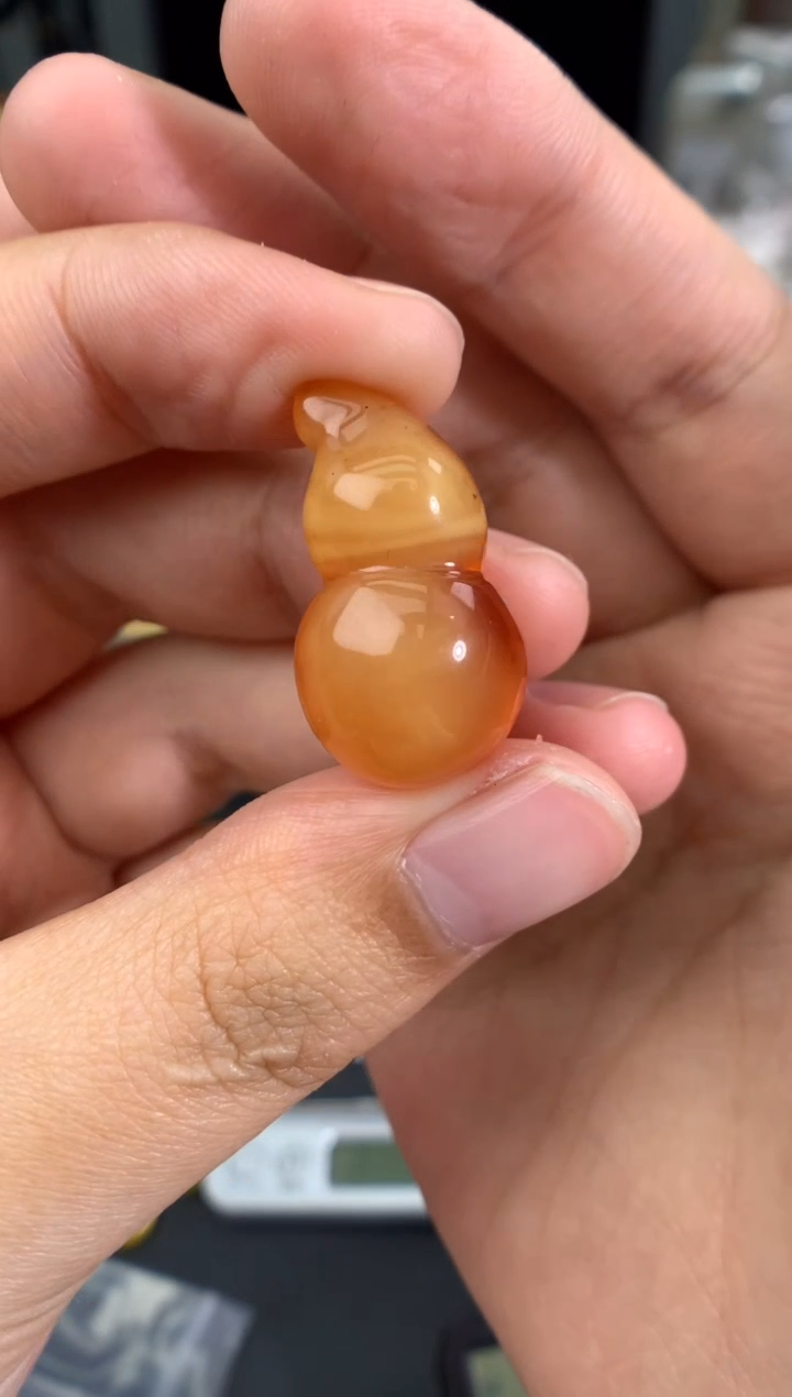 蜜蜡未镶嵌珠宝奇石1