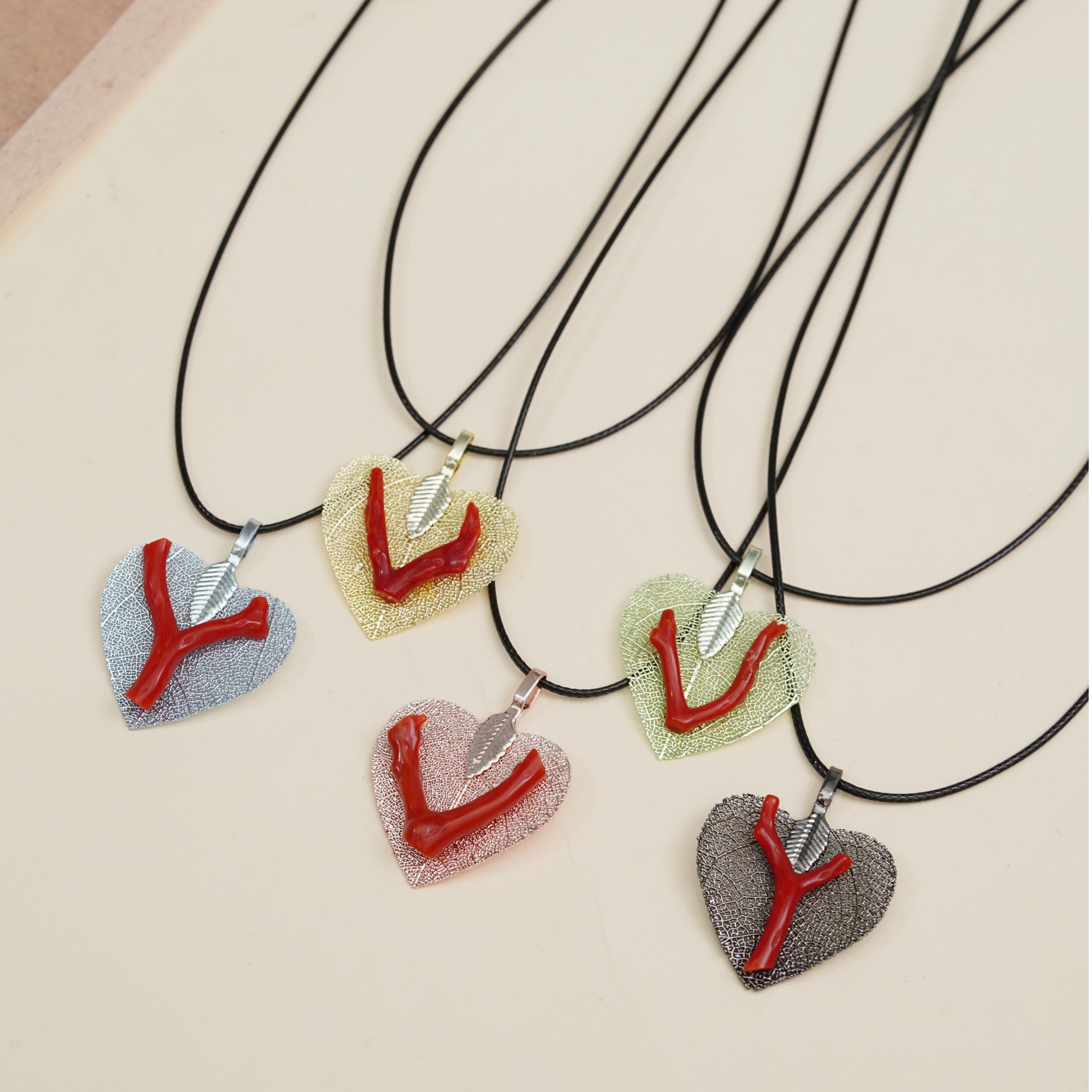 POTALA PALACE/布达拉宫珊瑚吊坠