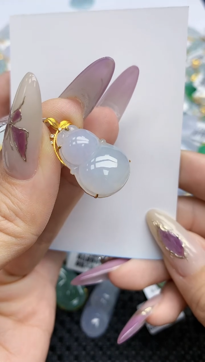 翡翠挂件18K金镶嵌153   天然翡翠A货