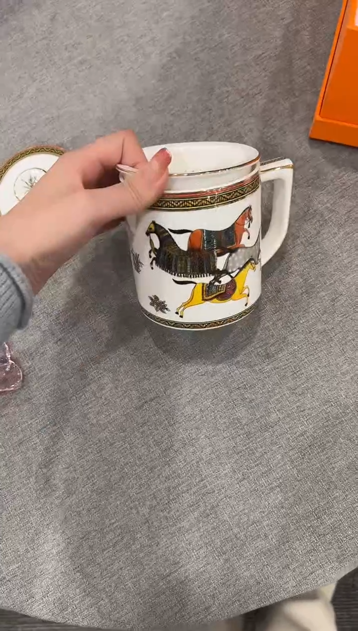 【闪购商品】杯S18--------------