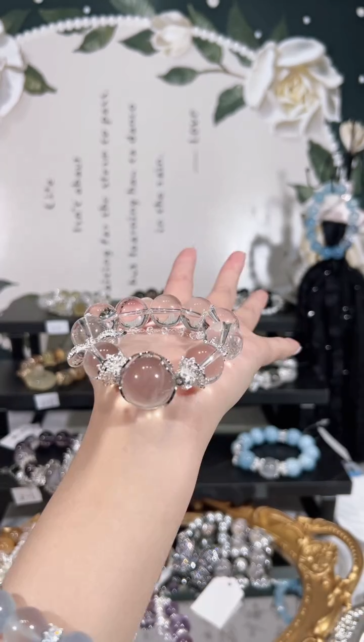 【闪购商品】水晶手链未镶嵌天然水晶默认微瑕 多样性发货发其一