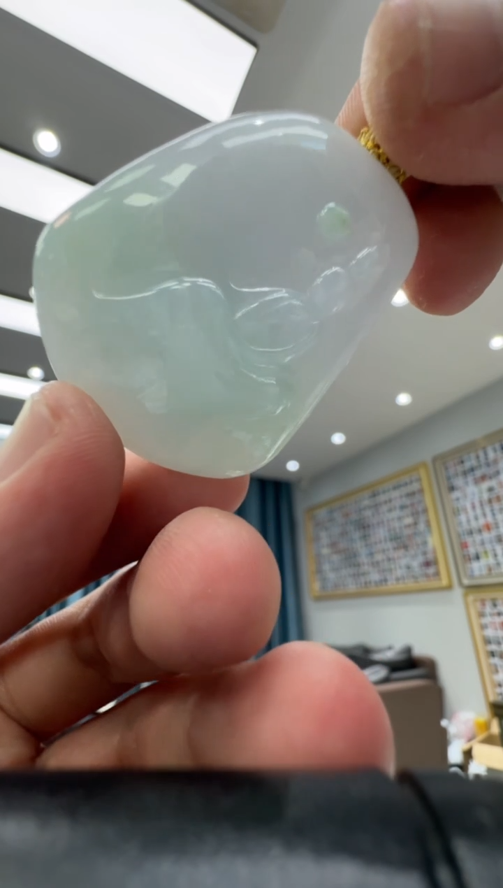 颈饰未镶嵌翡翠天然翡翠A货孤品一件