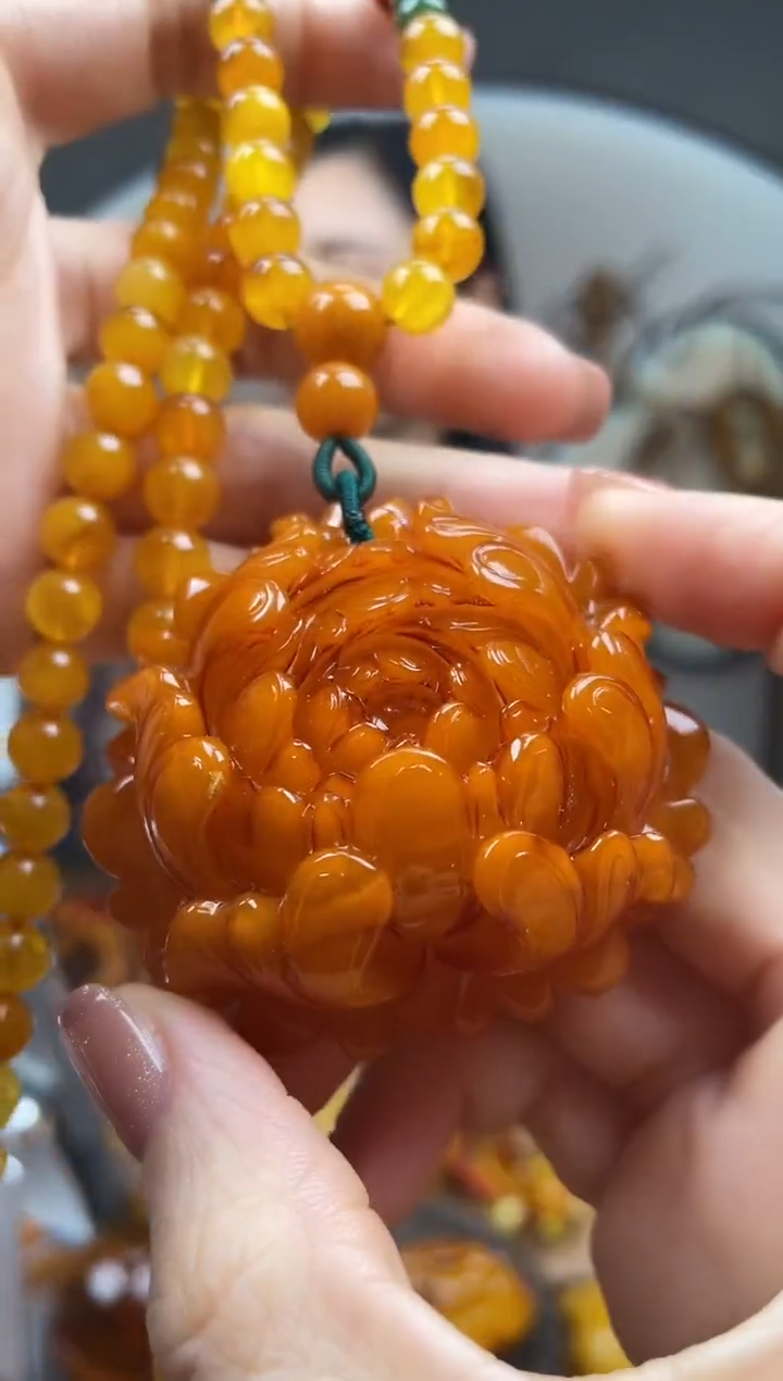 【闪购商品】琥珀裸石未镶嵌首饰 假1赔4 （多样性发货1件