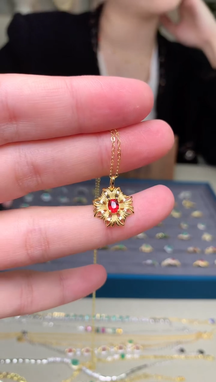 【闪购商品】蓝宝石颈饰银S925镶嵌吊坠