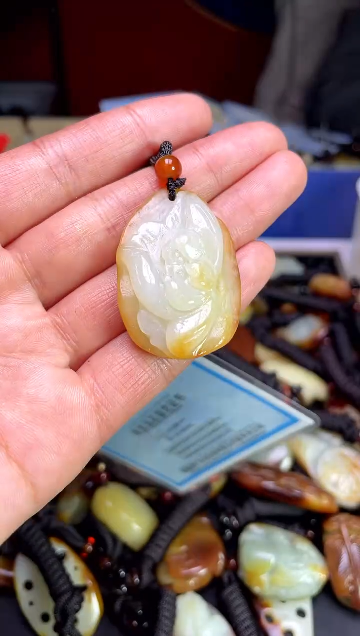 【闪购商品】和田玉颈饰未镶嵌123