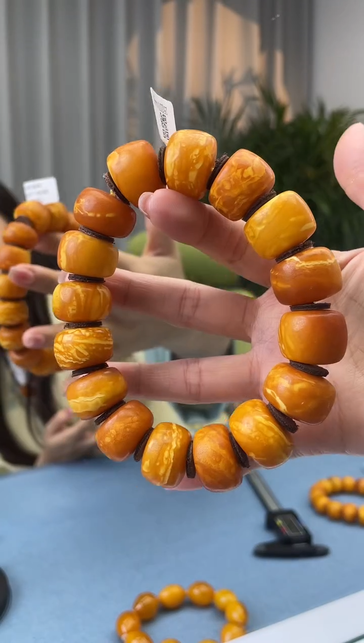 【闪购商品】蜜蜡珠宝奇石未镶嵌假一罚十，发一件077.20