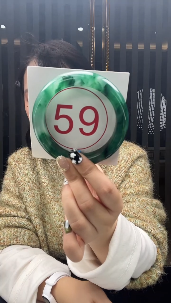 未镶嵌手镯石英质玉10