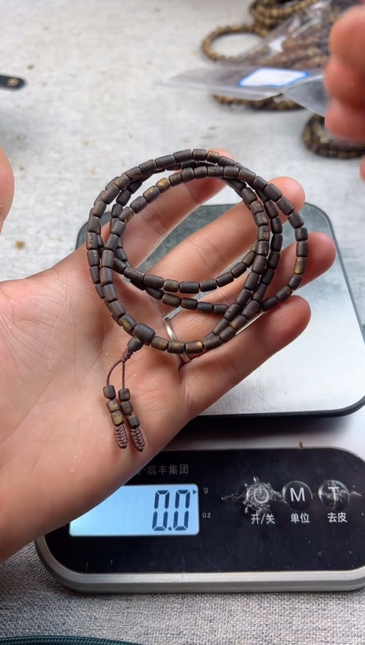 【闪购商品】沉香手串04桶珠沉水多圈11克多样性发一R001