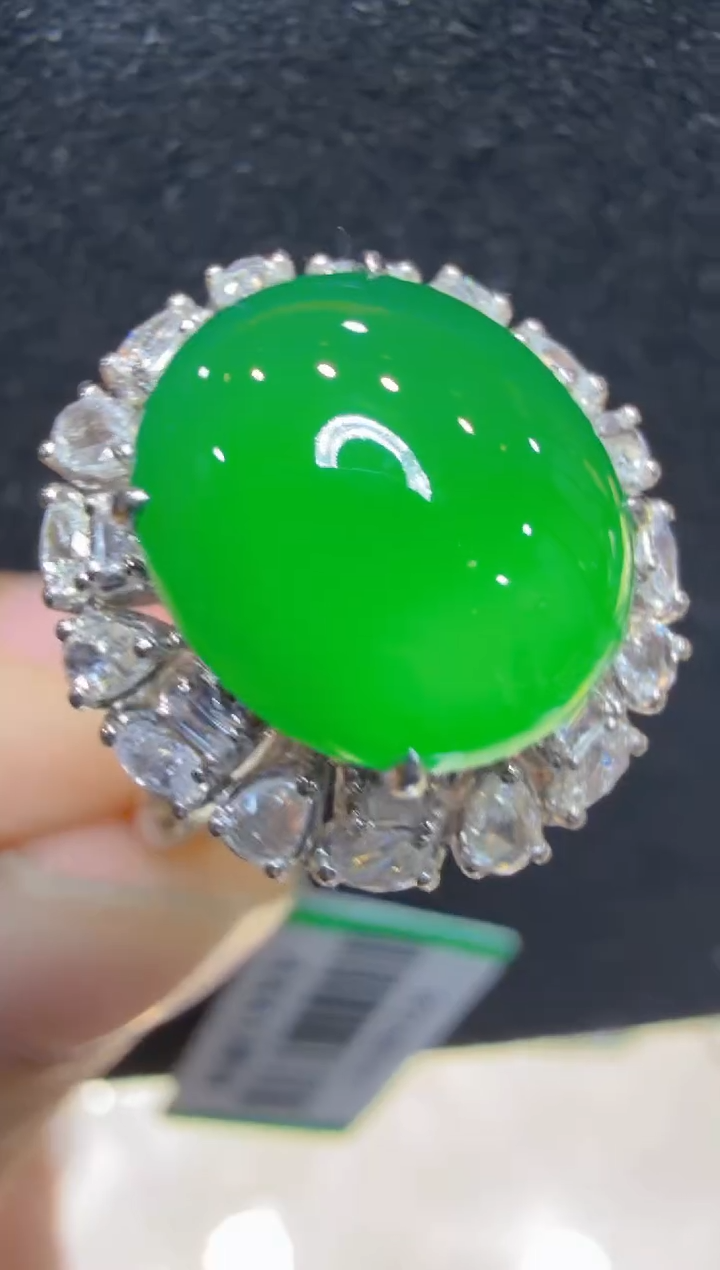 吊坠(不含链)18K金镶嵌翡翠多样性团购发一件