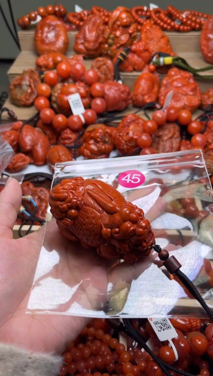 【闪购商品】南红玛瑙珠宝奇石未镶嵌45