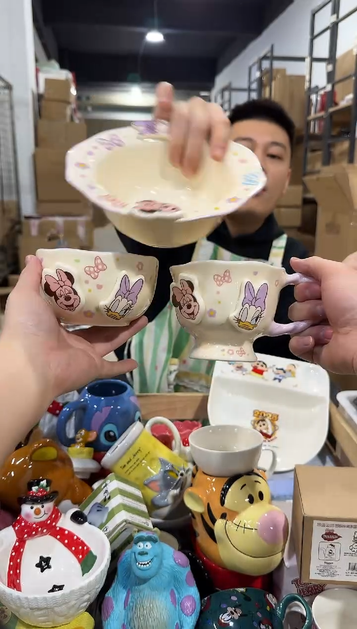 瓷片紫色米妮黛西餐具3件套