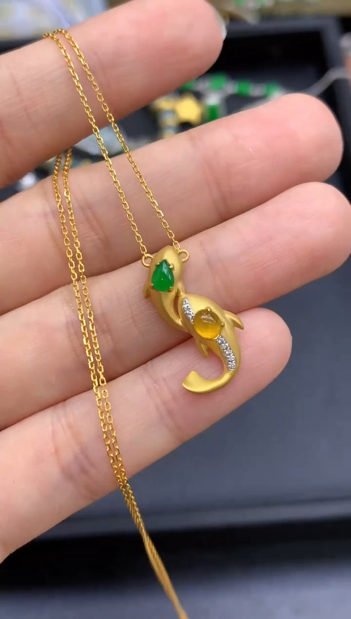 颈饰18K金镶嵌翡翠495-中国好珍宝