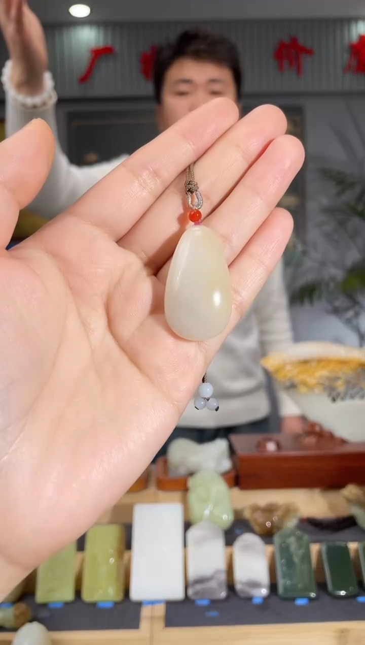 【闪购商品】和田玉颈饰未镶嵌拍一发一 多样性发货