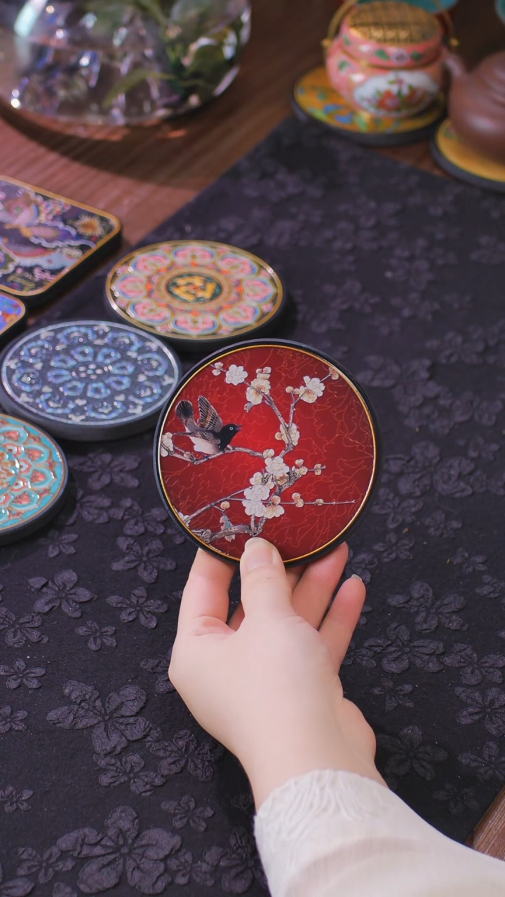 壹藏贰宝喜上眉梢杯垫一片
