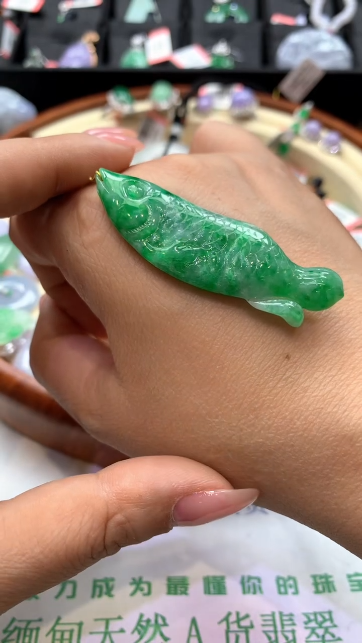 【闪购商品】翡翠颈饰未镶嵌天然A货翡翠没运费险