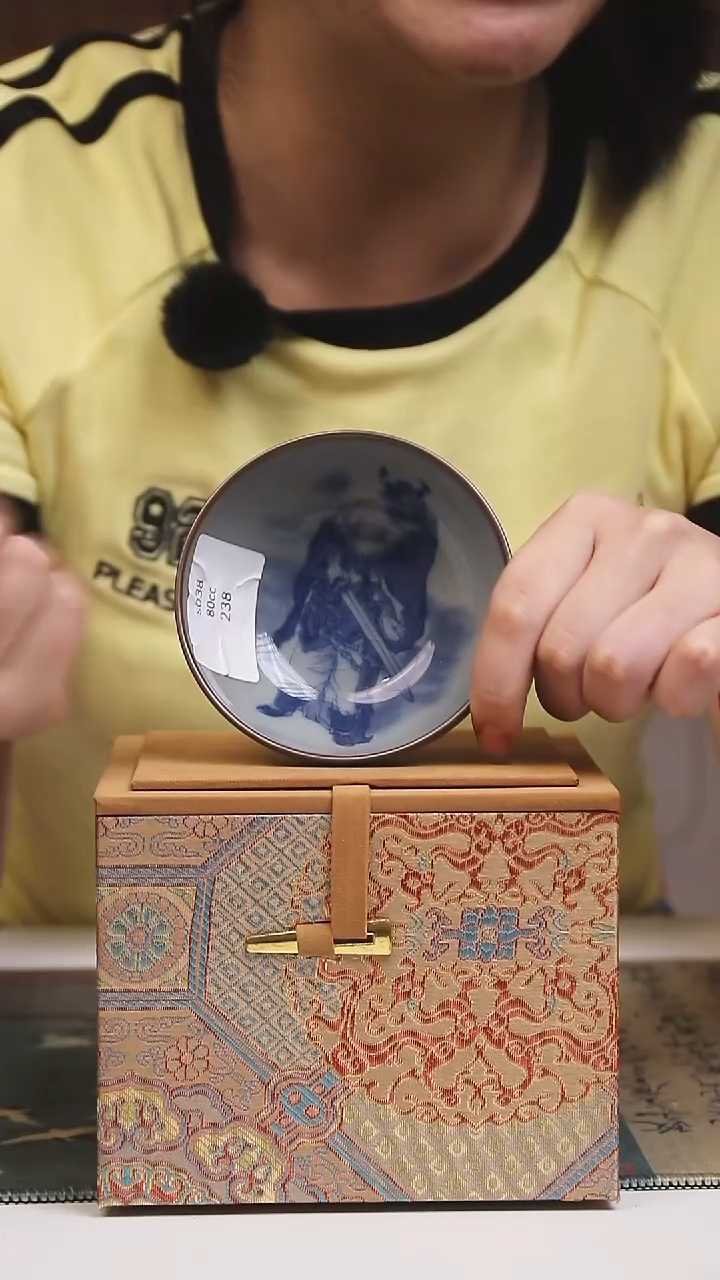 景德镇高温瓷普洱杯钟馗