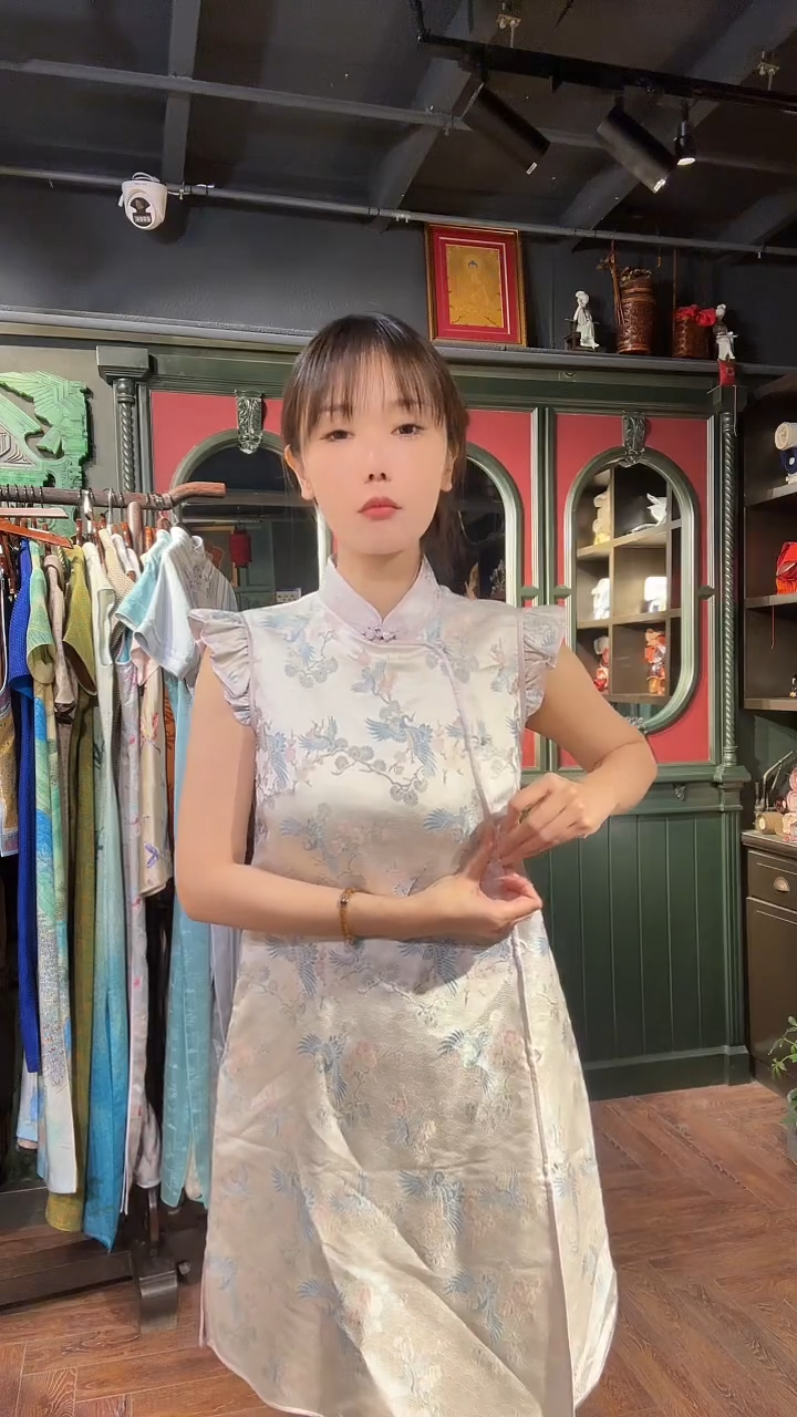 【现货】浅灰色可爱短旗袍