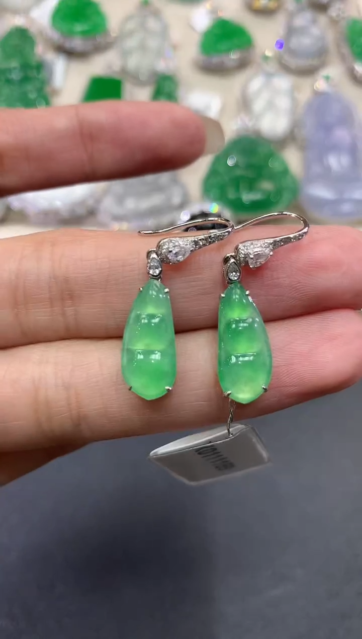 【闪购商品】翡翠耳饰18K金镶嵌q75        